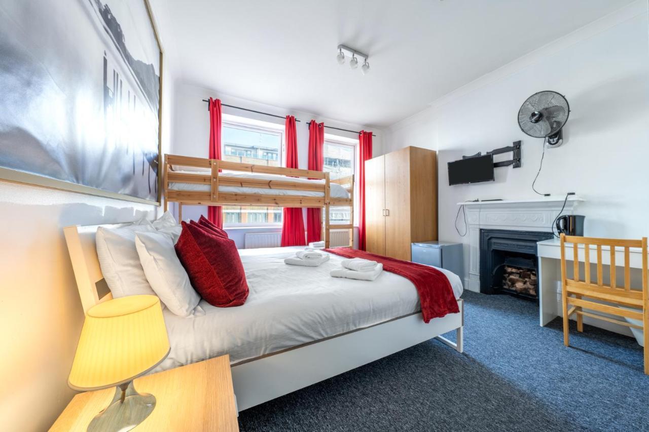 The Buross - Aldgate Aparthotel Londra Exterior foto