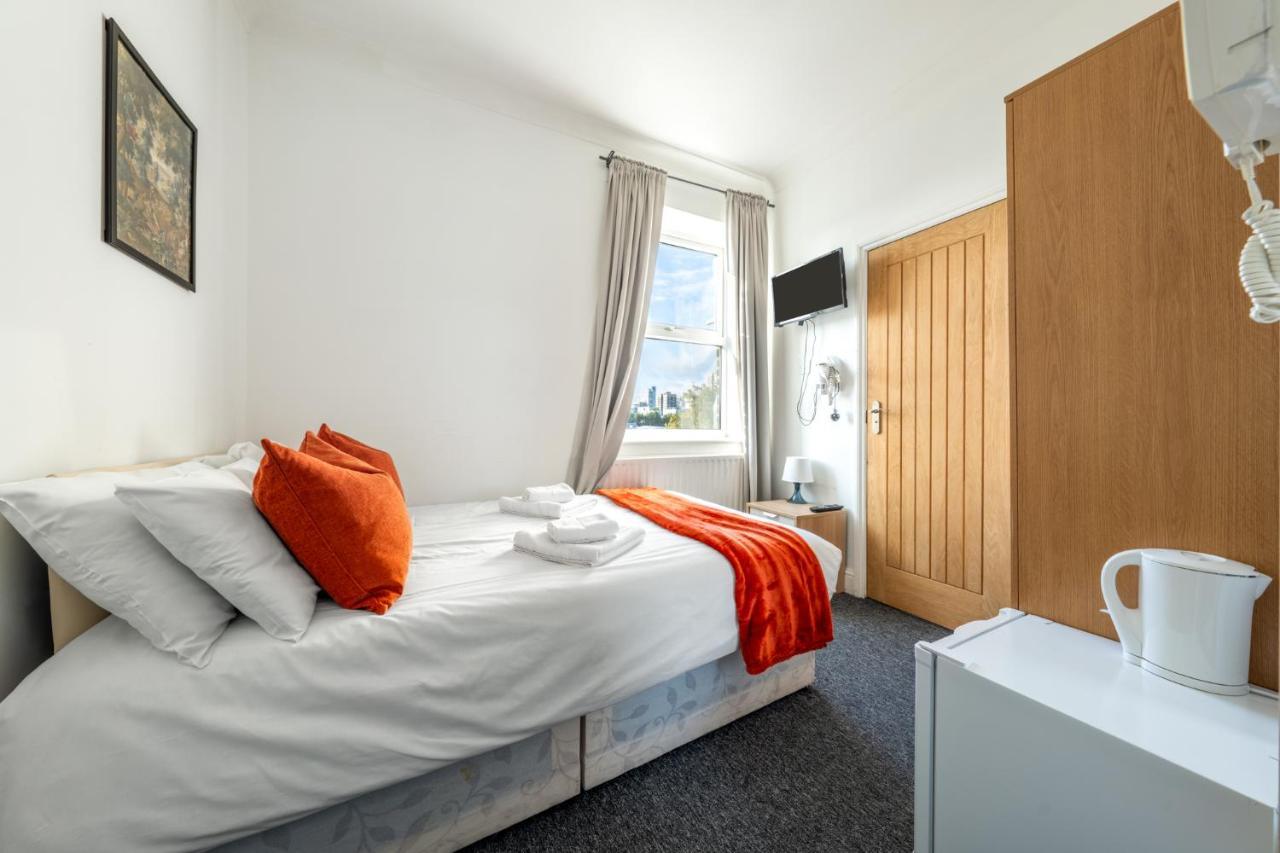 The Buross - Aldgate Aparthotel Londra Exterior foto